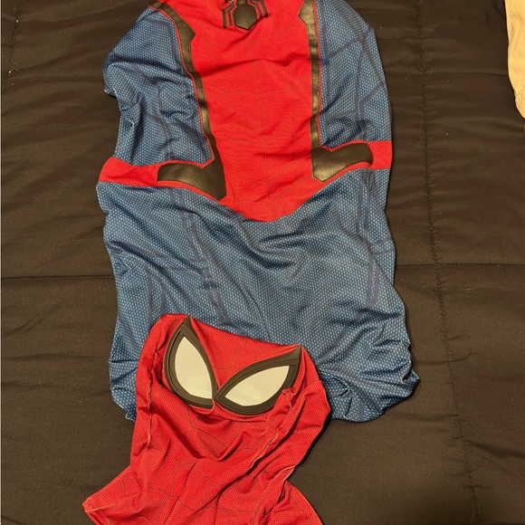 Custom Spiderman homecoming suit - Picture 3 of 5